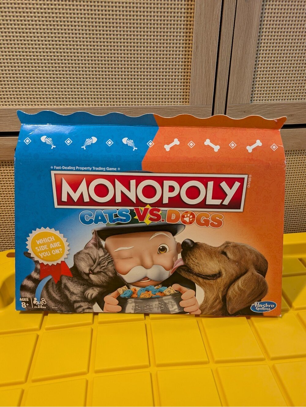 Monopoly Cats vs Dogs
